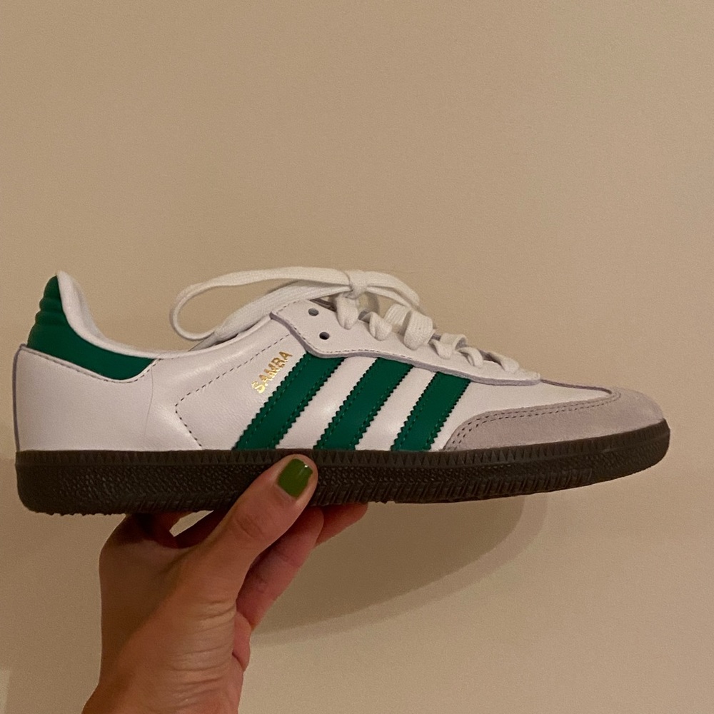 SOLD: NEW Adidas Samba OG (White/Green) Size 5.5 M/7 W.